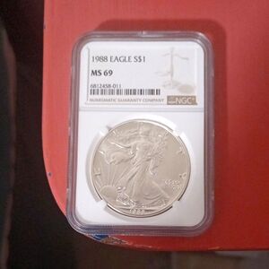 Coin United States Silver Coin in NGC Holder Ms69 PC110